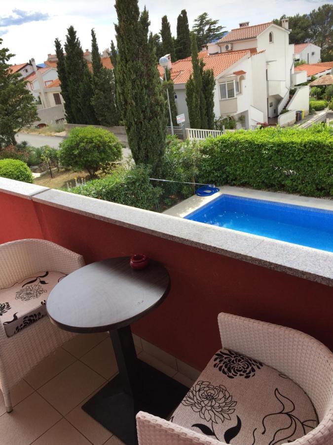 Apartments Mare Punat Luaran gambar