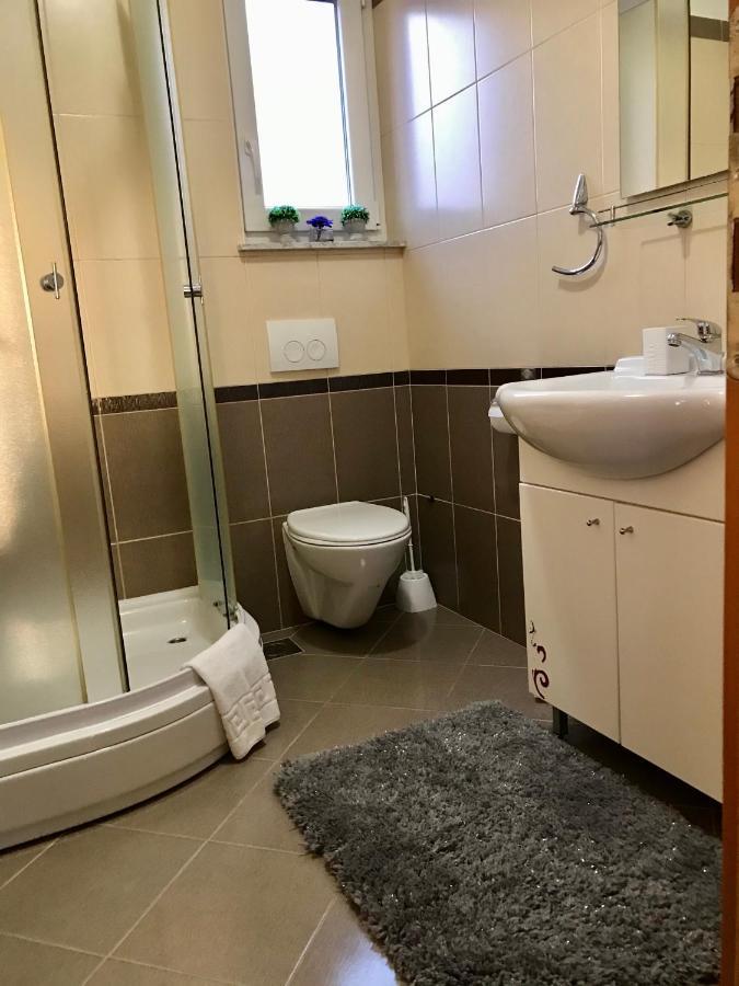 Apartments Mare Punat Luaran gambar