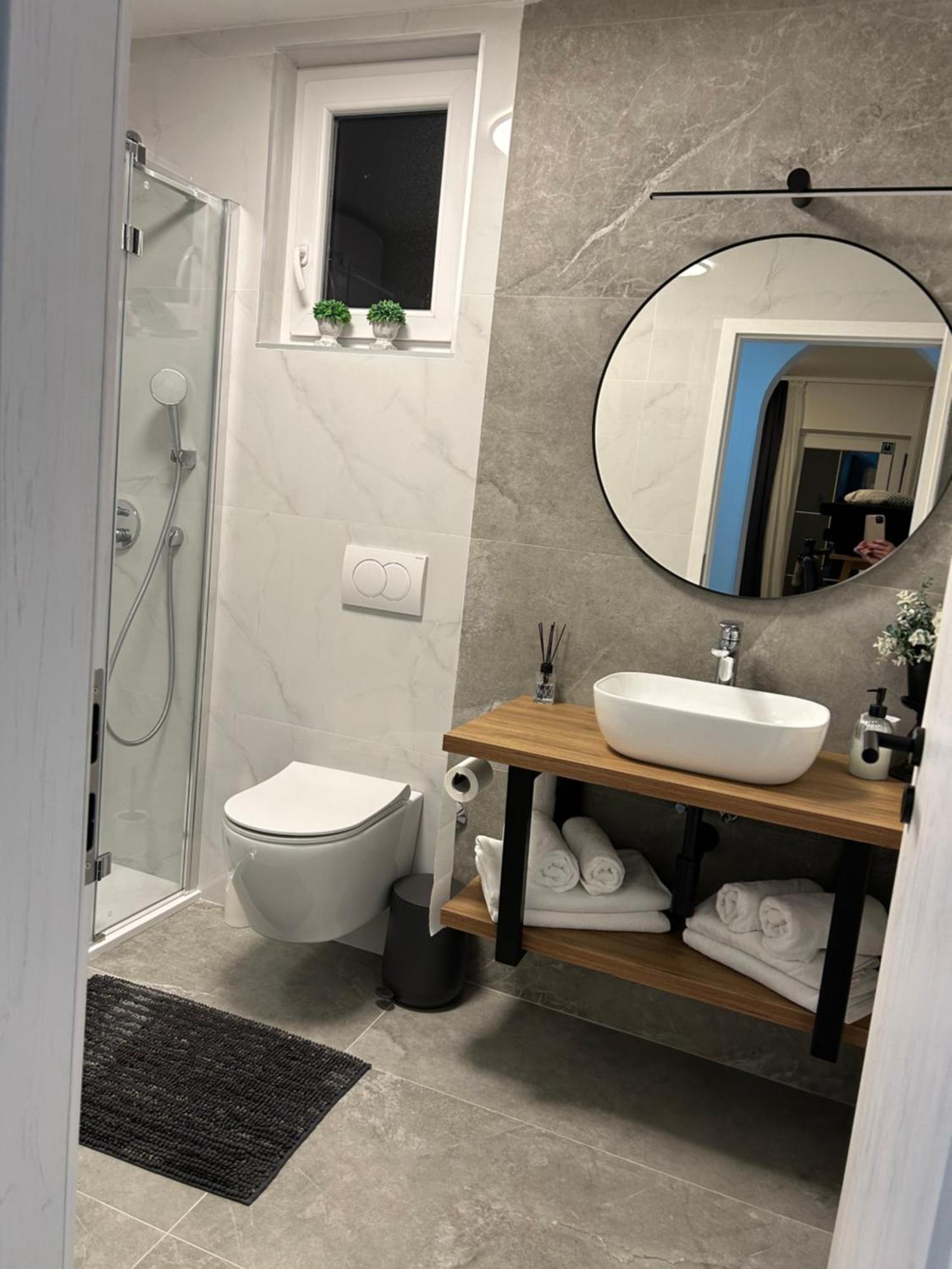 Apartments Mare Punat Luaran gambar