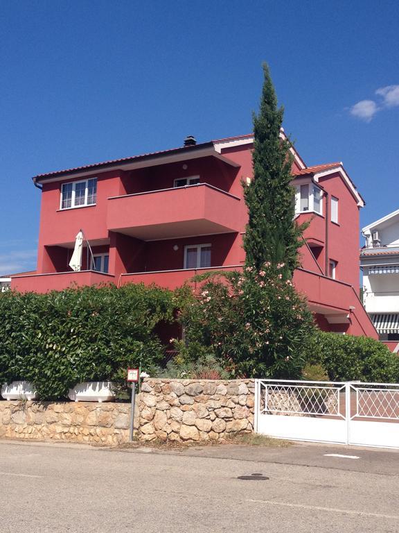 Apartments Mare Punat Luaran gambar